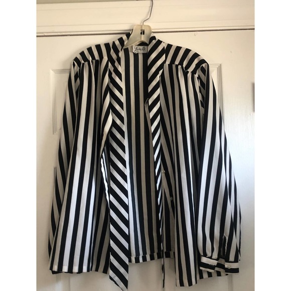 LUCKY ME Womens Black & Crean Stripe Blouse with Tie Size 42 - Picture 3 of 7